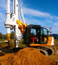 Tes Car CF8 Piling Rig - Colets Piling - Piling Contractor, UK
